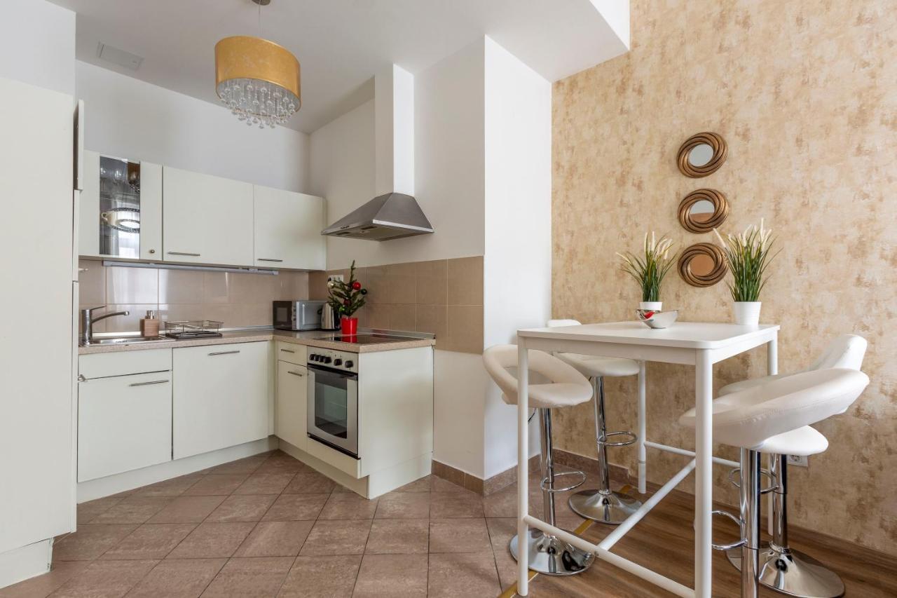 Explore Budapest From A Luxurious Cozy Apartment Luaran gambar